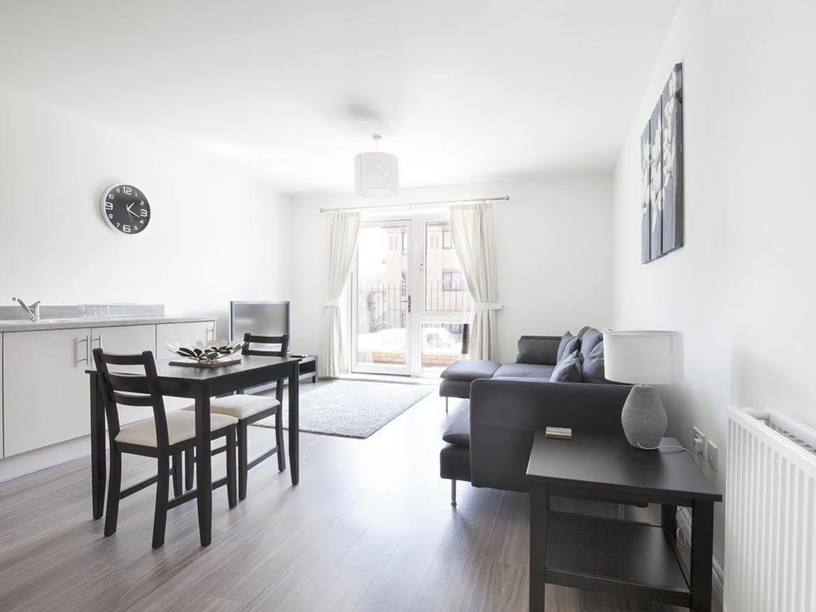 Campbell Park - City Stay Apartments Milton Keynes Ngoại thất bức ảnh